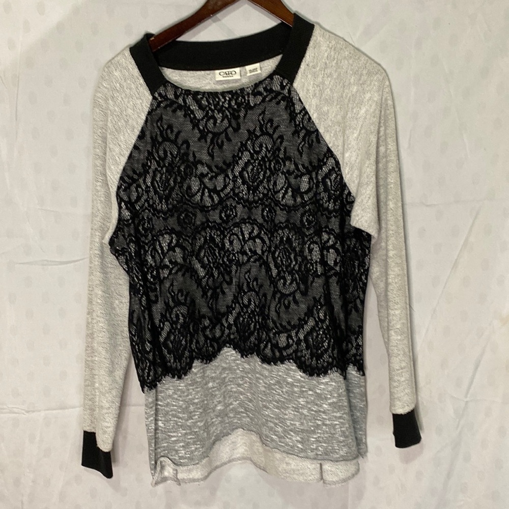 Cato sweater size 14/16 W